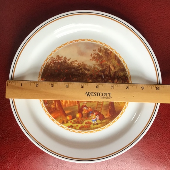 Corelle Vintage Plate Autumn Apple Picking Family Glass Dinnerware Corning USA - Picture 10 of 10
